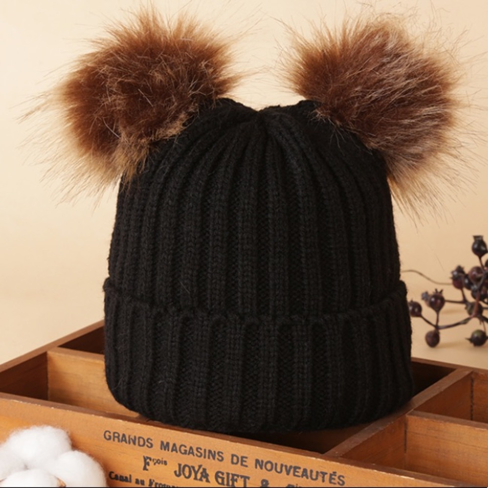 “Give me puffs” hat